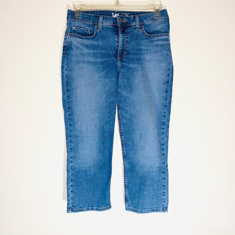 Capri jeans by Lee